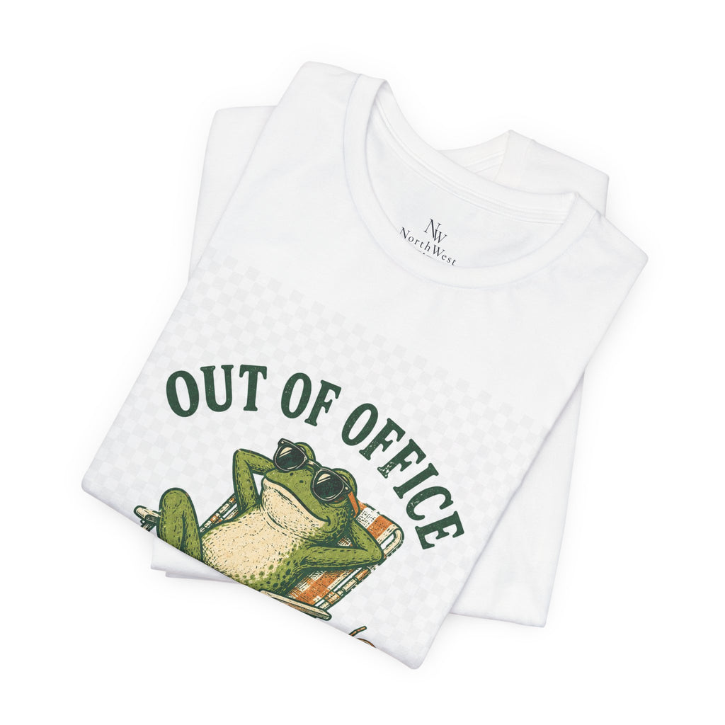 Out of Office Frog Tee — "Please Lower Your Expectations" Vacation T‑Shirt